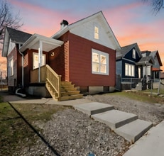Building Photo - 2217 N Buffum St