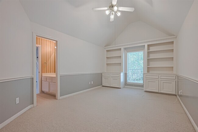 Building Photo - 36 Watermill Pl