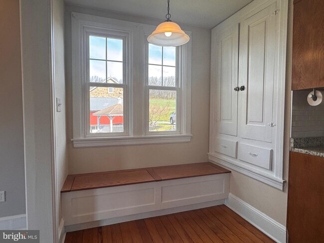 Building Photo - 110 Lyndell Rd