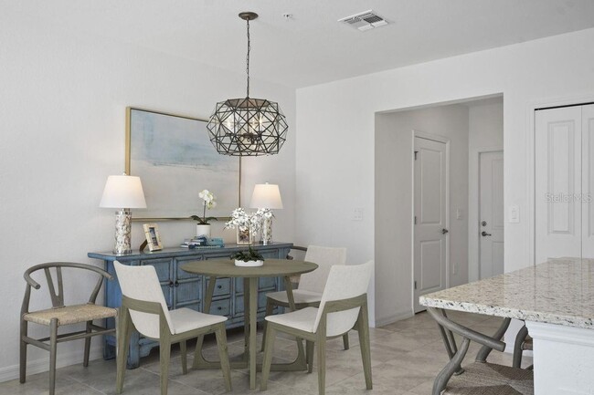 Building Photo - 4915 1st Ave E