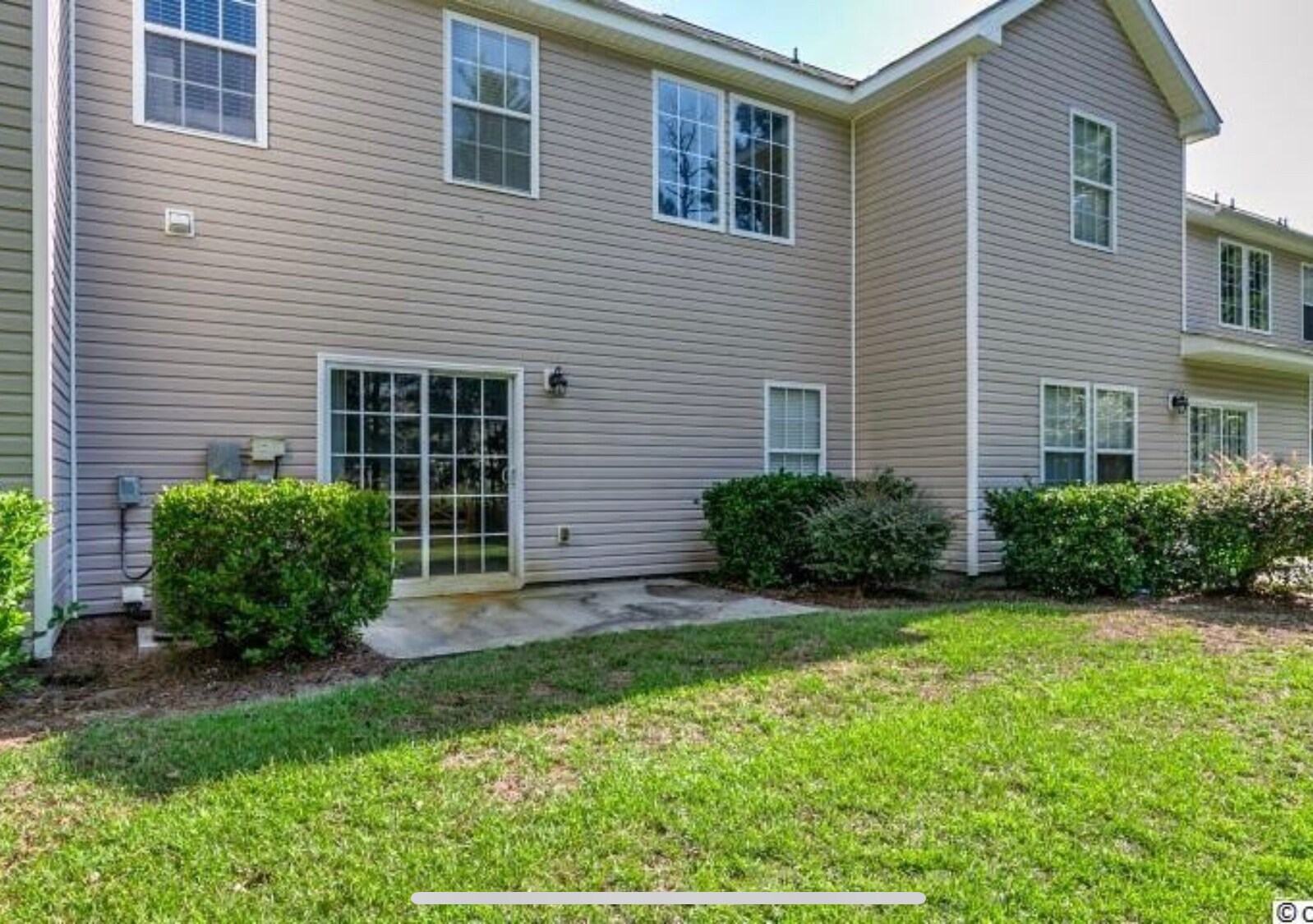 Building Photo - 1120 Fairway Ln