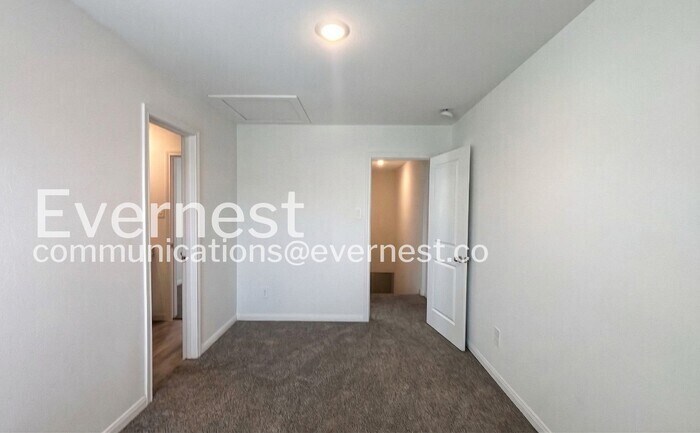 Building Photo - 16435 Valerie Marie Pl