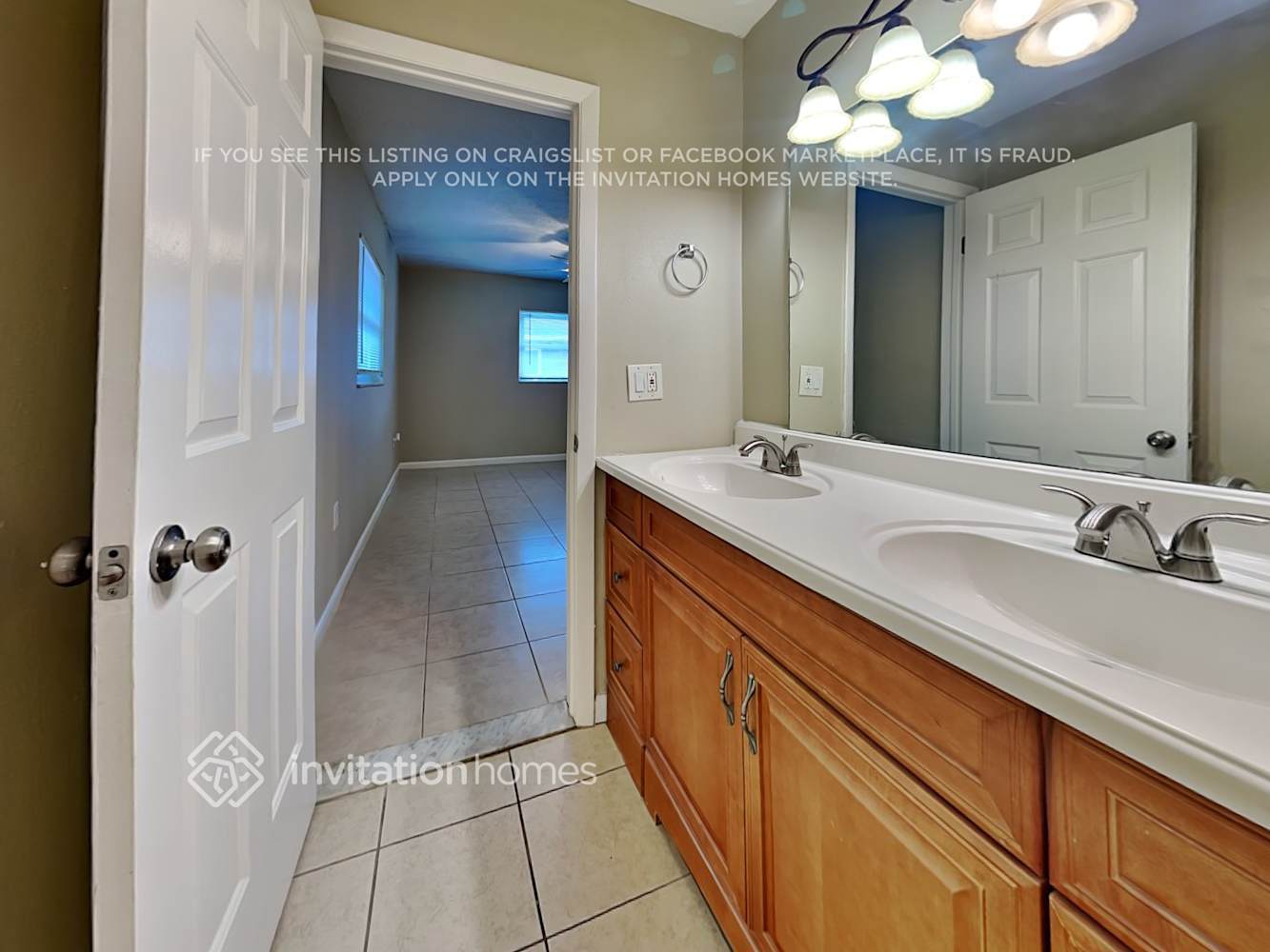 Building Photo - 26740 Magnolia Blvd