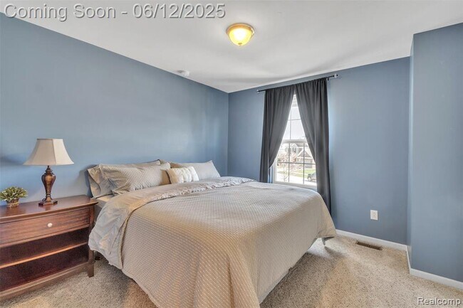 Building Photo - 15745 Diamante Dr