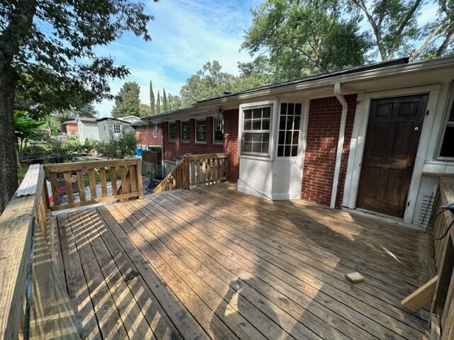 Building Photo - 4545 Hendrix Dr
