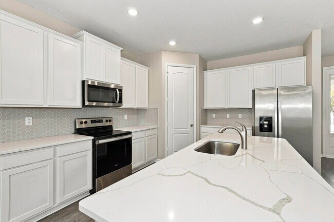 Building Photo - 11410 Cay Spruce Wy