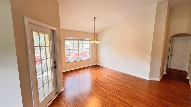 Building Photo - 3658 Oakdale Cir