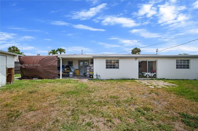 Building Photo - 1314 W 80th St