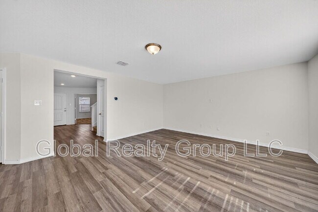 Building Photo - 11234 Amberina