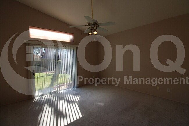 Building Photo - 4625 E Desert Cactus St