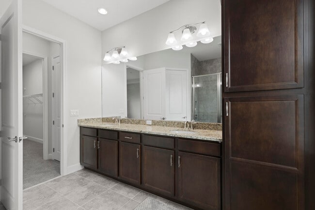 Building Photo - 13548 Spruce Pne Dr