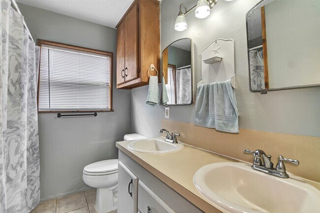 Building Photo - 15519 Yerby Rd