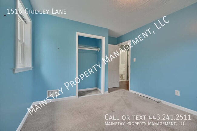 Building Photo - 1516 Gridley Ln