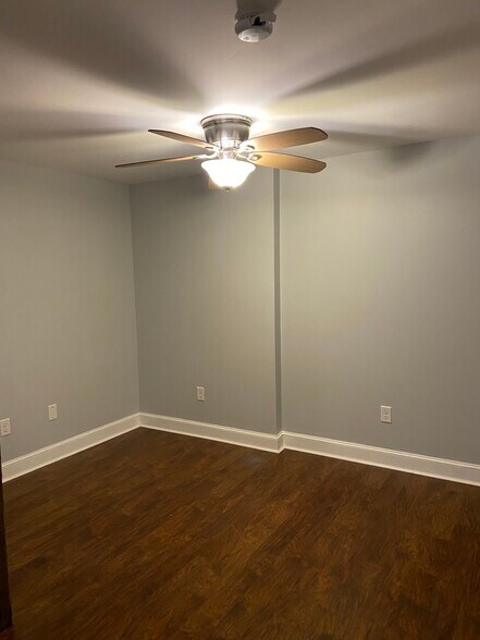 bedroom 2 - 123 Main St