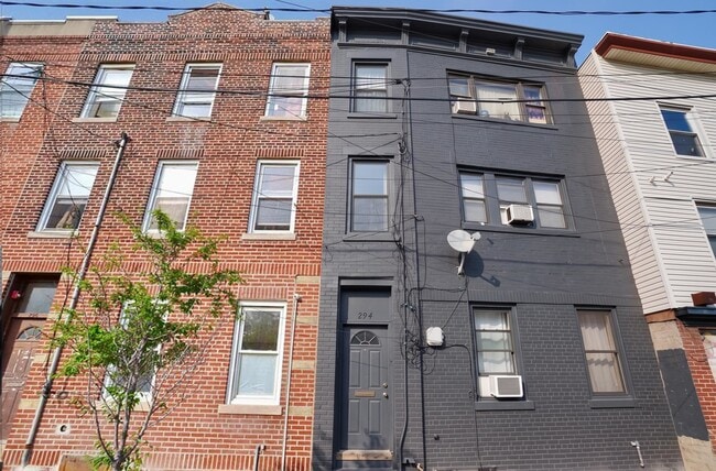 Building Photo - 294 Hoboken Ave