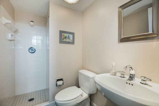 Building Photo - COMING SOON -11030 Thrush Ridge Rd - Liste...