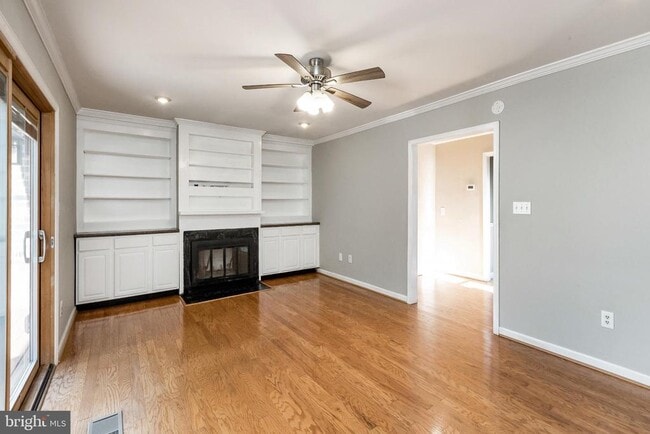 Building Photo - 5438 Ring Dove Ln