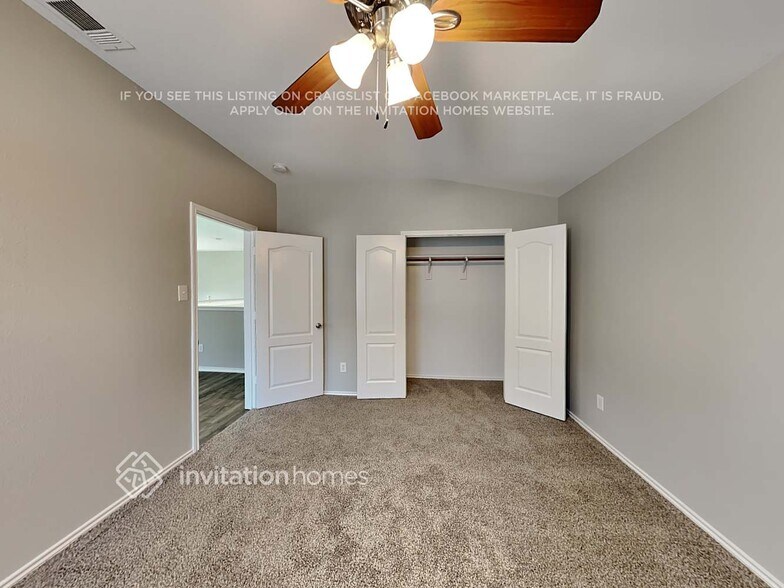 Building Photo - 520 Ame Ln