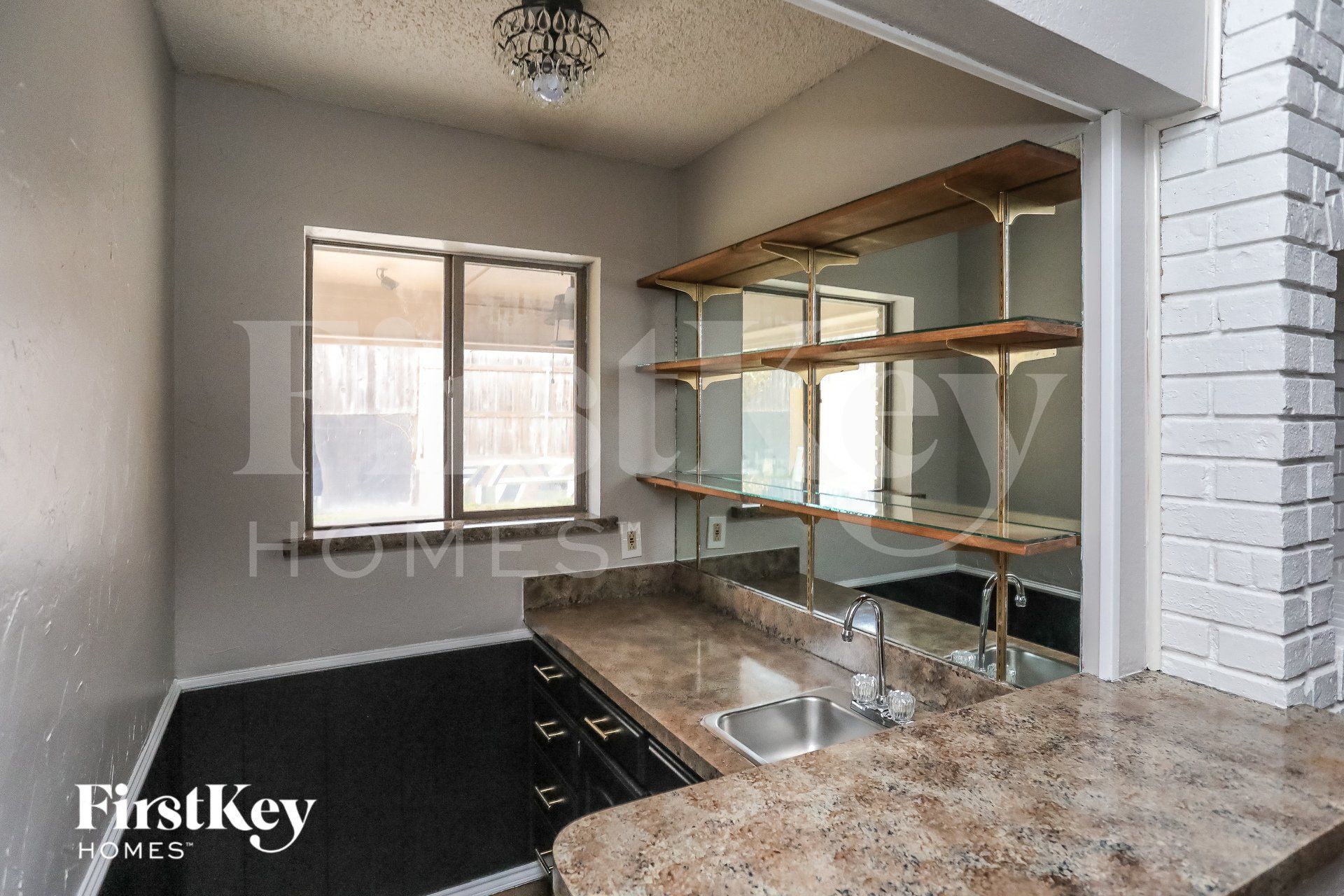 Building Photo - 408 Flagstone Dr