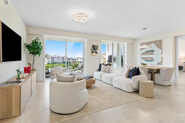 Building Photo - 220 SE Mizner Blvd