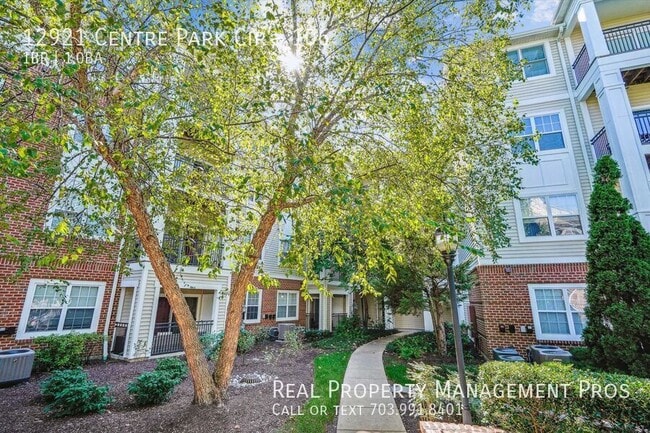 Building Photo - 12921 Centre Park Cir