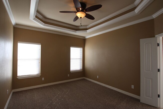 Building Photo - Gorgeous 3 Bed 2 Bath Home in Bullard! Coming Soon!