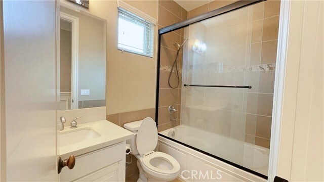 Building Photo - 5921 Alessandro Ave