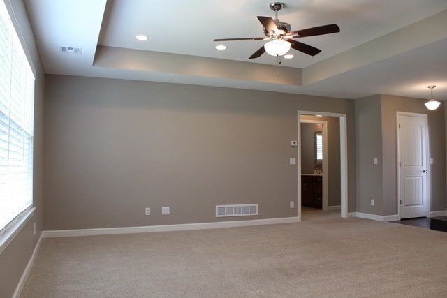 Building Photo - Beautiful 3 Bedroom, 2 Bath home for rent, short drive to Ft. Riley!