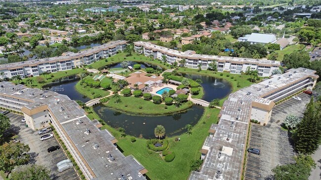 Building Photo - 3505 NW 48th Ave
