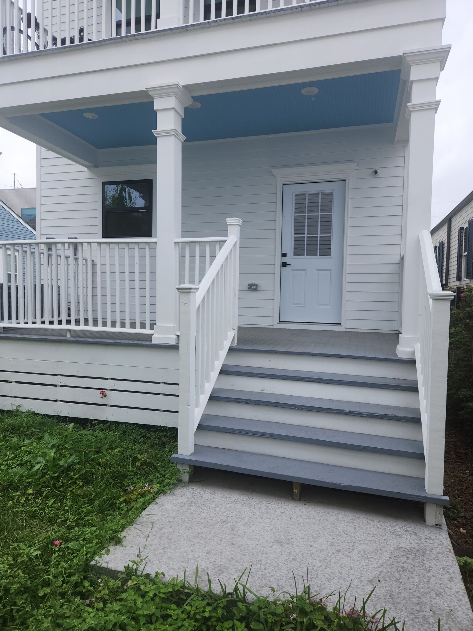 Private Back Patio - 2033 Conti St