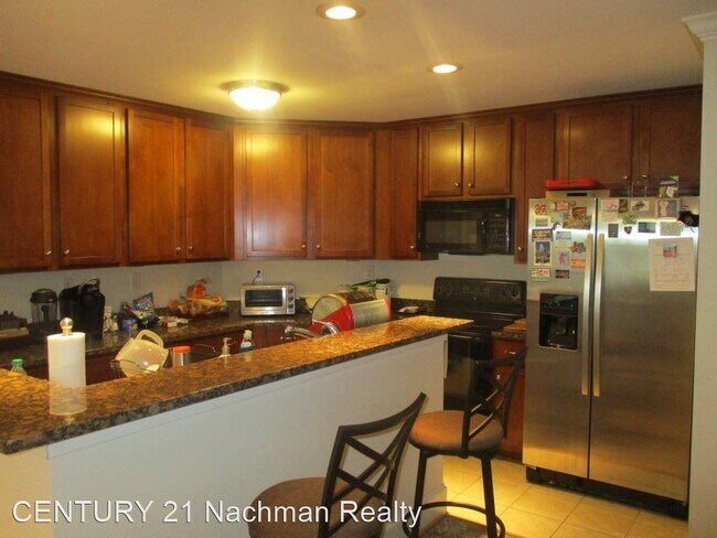 Building Photo - 3 br, 2 bath House - 3812 War Hill Green
