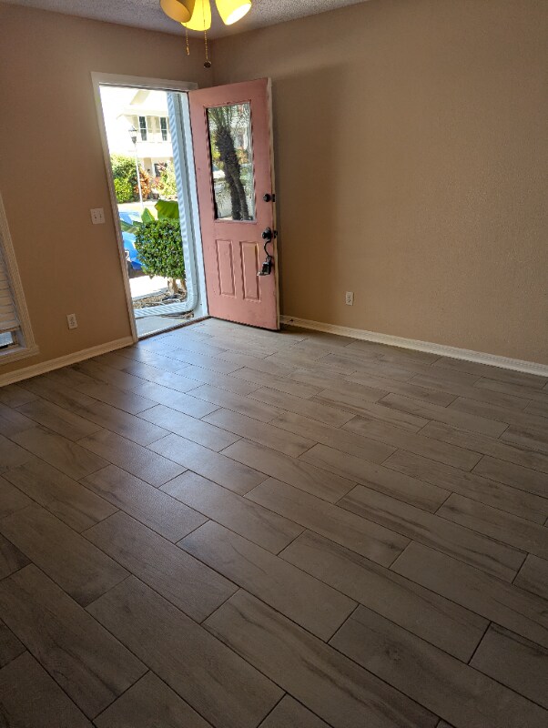Building Photo - 11335 Stratton Park Dr