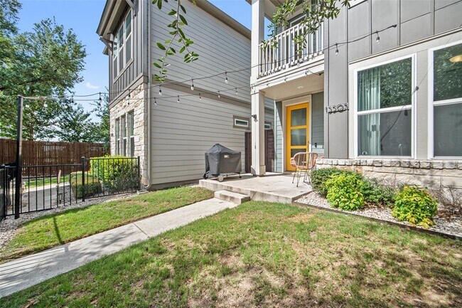 Building Photo - 13503 Ringold Cv