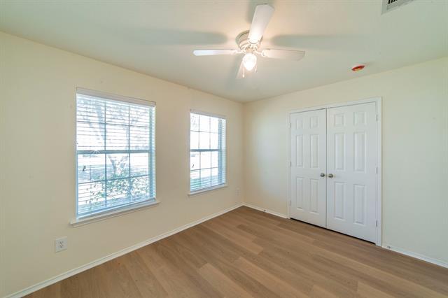 Building Photo - 1205 N Rhea Dr