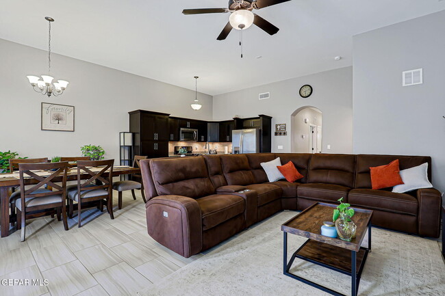 Building Photo - 14969 Brandon Wolfram Ct