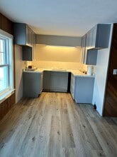 Building Photo - 169 Log Cabin Rd