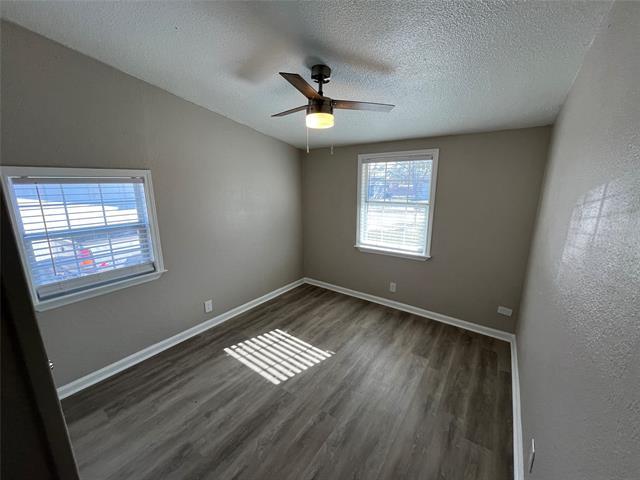 Building Photo - 607 E Miller Rd