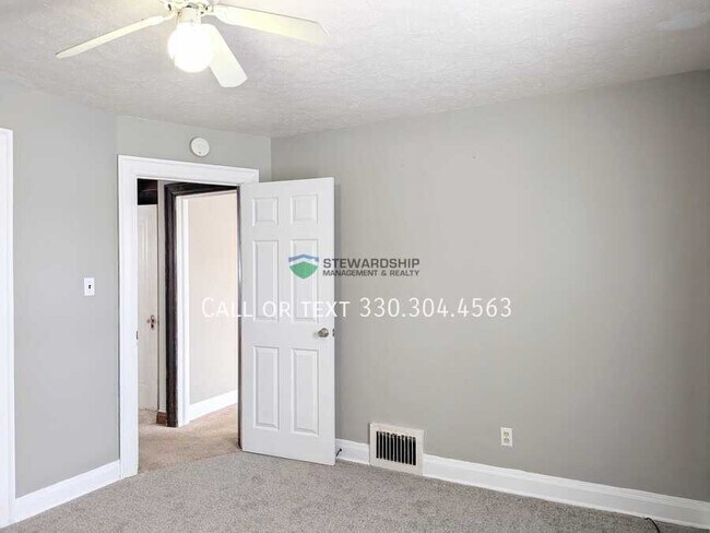 Building Photo - 916-918 Peckham St.-916