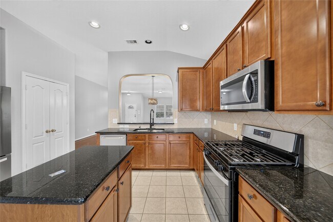 Building Photo - 406 Mornington Ln