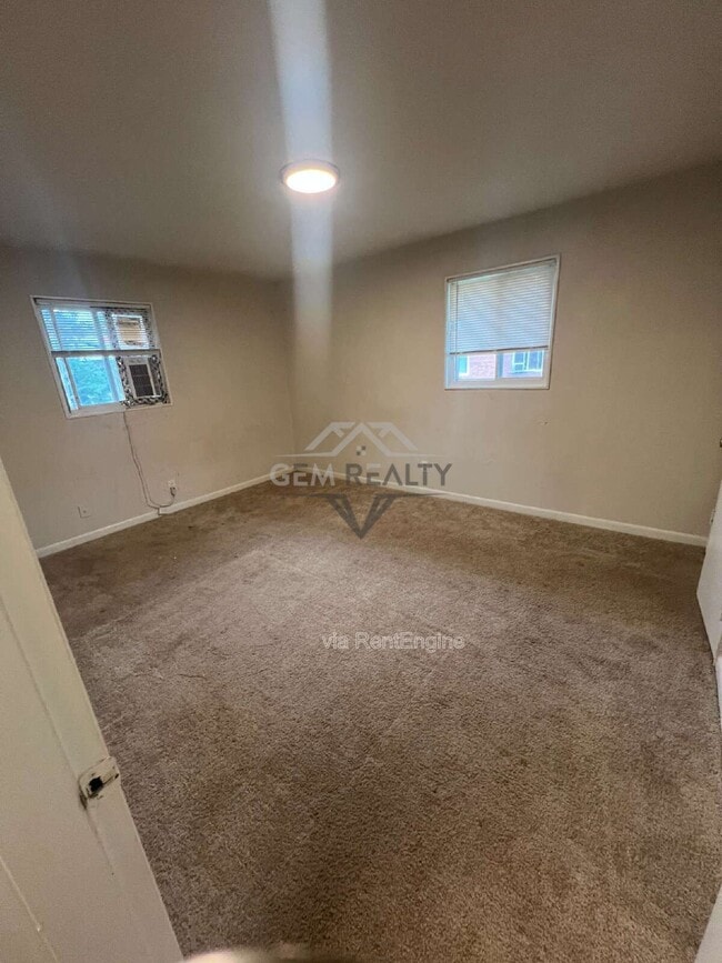 Building Photo - 14404 Gemstone Dr