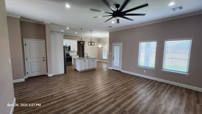 Building Photo - 1104 Osprey Dr