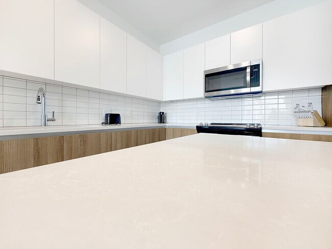 Building Photo - 12122 54th Dr E