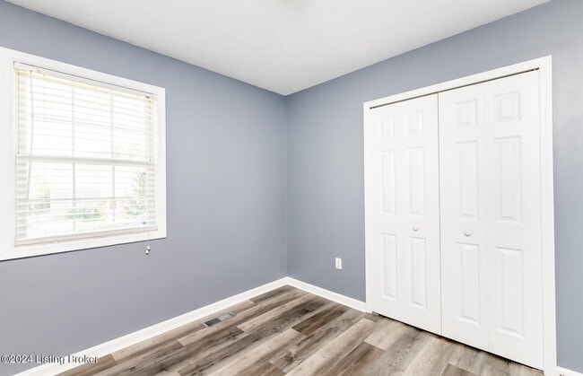 Building Photo - 120 Franklin Ave