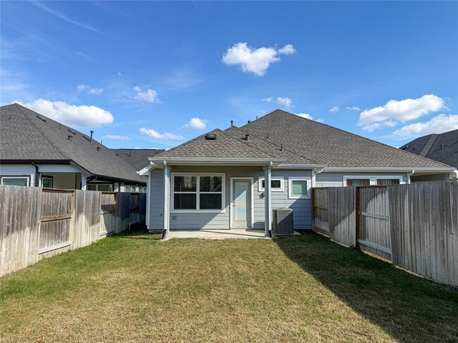 Building Photo - 10030 Crescendo Wy