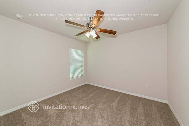 Building Photo - 5917 Silver Moonlight Dr