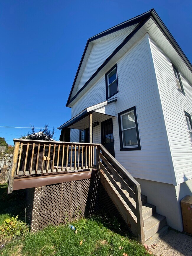 Rear Entrance - 229 Thompson Ave