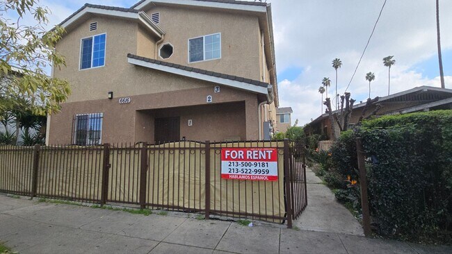 Building Photo - FIGUEROA(6616S)
