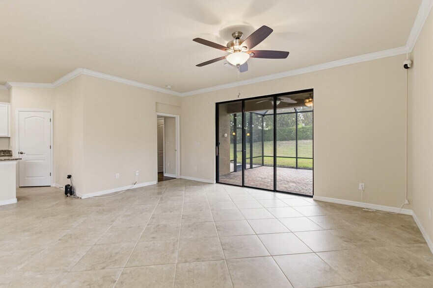 Building Photo - 7156 Marsh View Terrace
