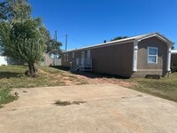 Building Photo - 3405 Cesar Chavez Dr