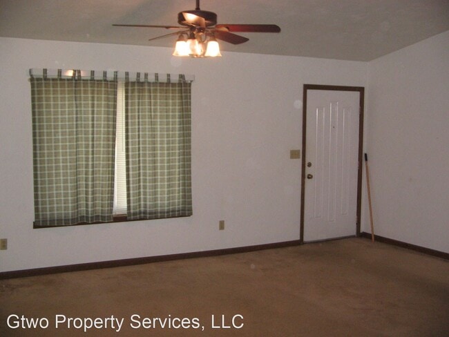 Building Photo - 2 br, 1.5 bath House - 110 Boardwalk Lane